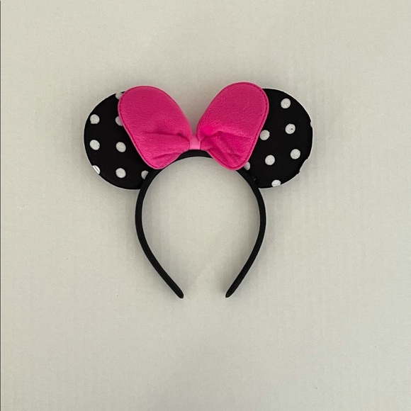 Headband, Girls Mouse Ears, Mini Mouse inspired - Picture 8 of 8